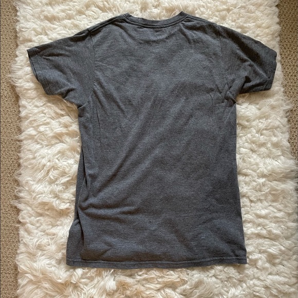 Levi Straus & Co Grey Original Tshirt - Picture 2 of 4